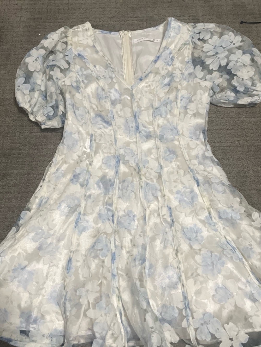 Altar’d state blue and white flower minidress size S